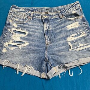 American Eagle Mom Jean Shorts Size 16